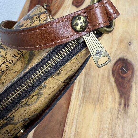 Patricia Nash Kirby Medium East West Leather Crossbody Map - Picture 5 of 15